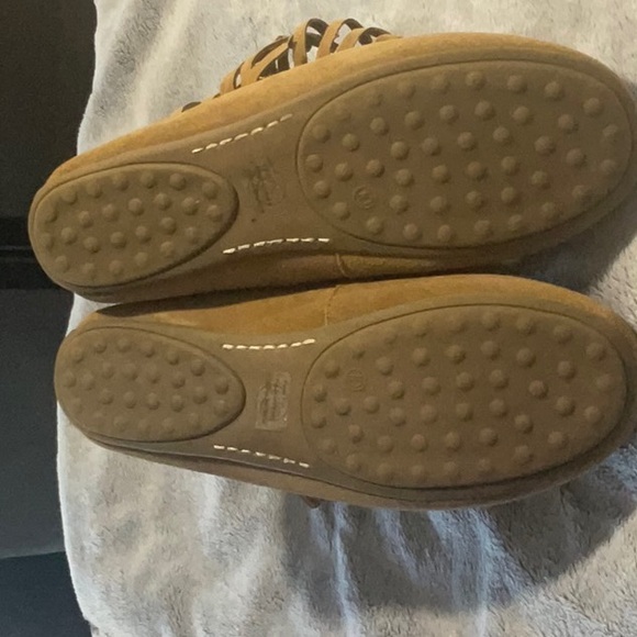 Size 10 Lucky Brand Moccasins - Picture 2 of 5